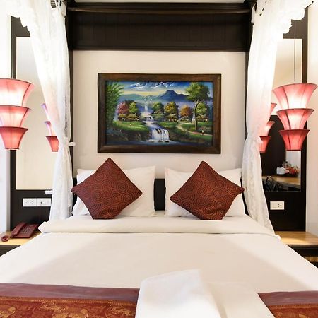 Chanaplace Lanna Hotel Chiang Mai Ngoại thất bức ảnh