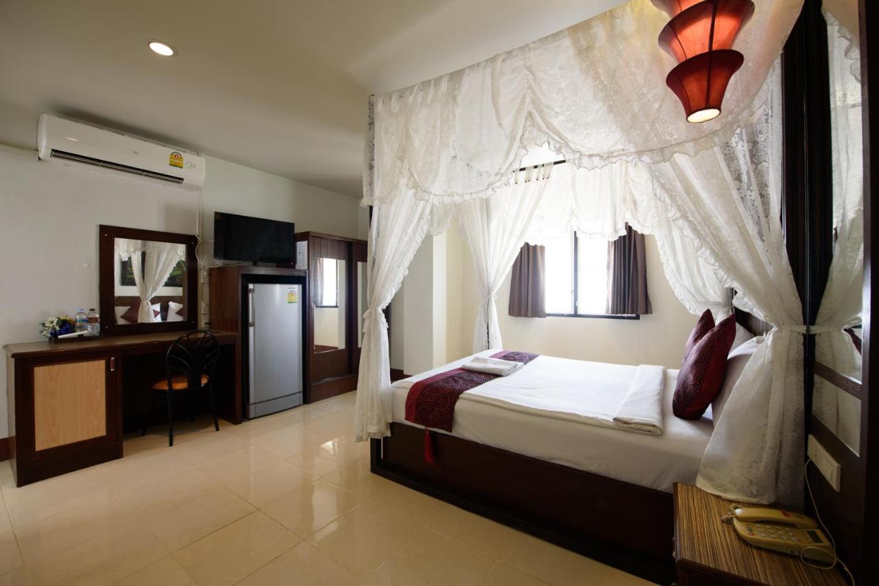 Chanaplace Lanna Hotel Chiang Mai Ngoại thất bức ảnh