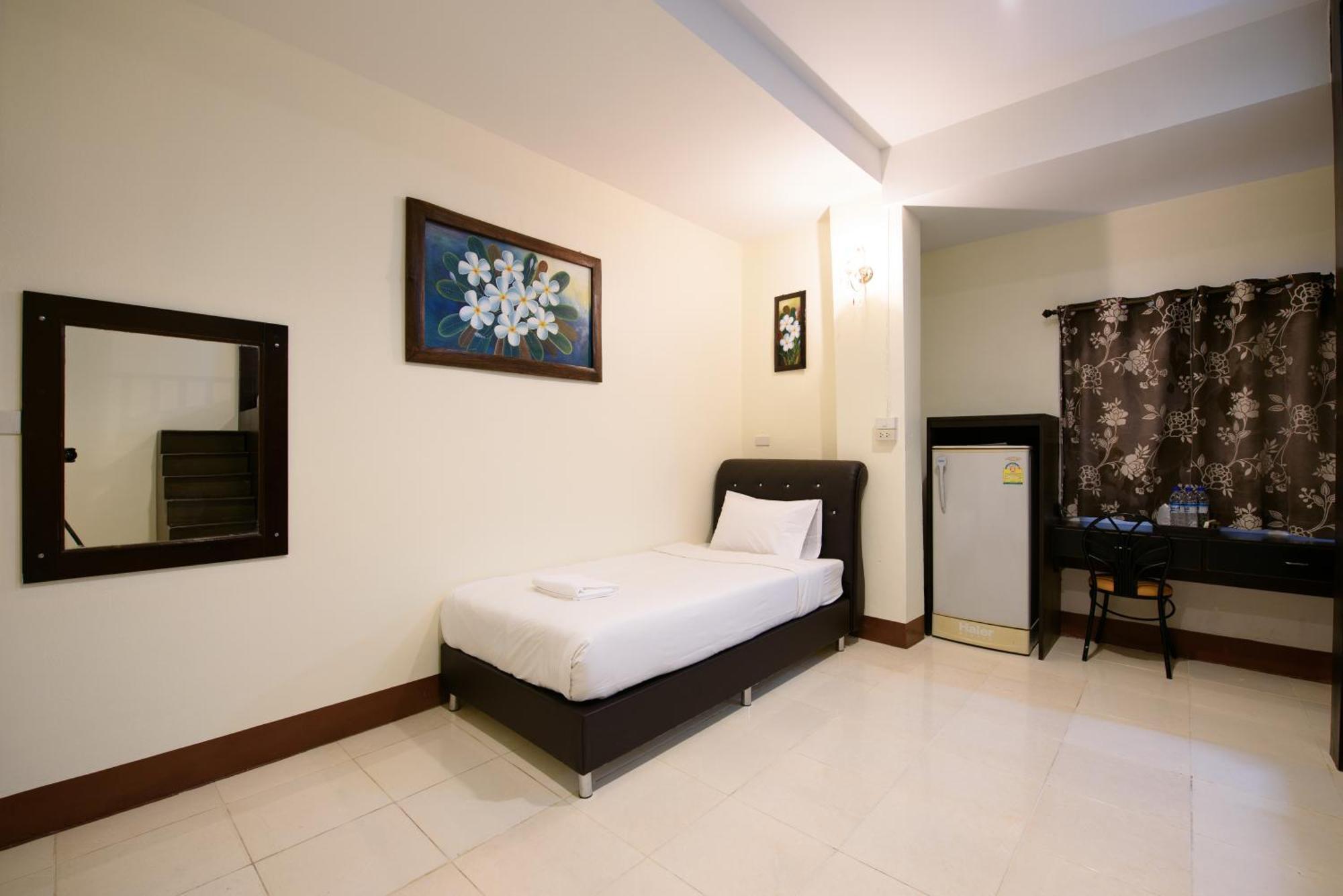 Chanaplace Lanna Hotel Chiang Mai Ngoại thất bức ảnh